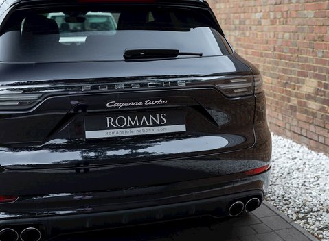 Porsche Cayenne Turbo 25