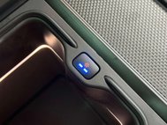 Land Rover Range Rover 4.4 P530 V8 First Edition SUV 5dr Petrol Auto 4WD Euro 6 (s/s) (530 ps) 36