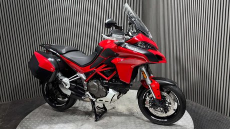 Ducati Multistrada 1200 1200 S Adventure Bike 2015 only 7K full Ducati history 3