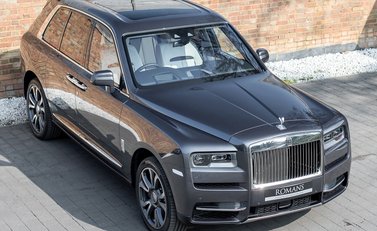 Rolls-Royce Cullinan 8