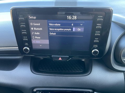 Toyota Yaris 1.5 VVT-h Design E-CVT Euro 6 (s/s) 5dr 20