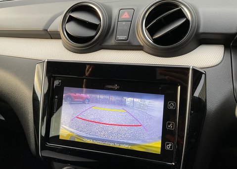 Suzuki Swift SZ-T DUALJET SHVS MHEV 18