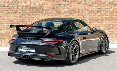 Porsche 911 (991.2) GT3 7