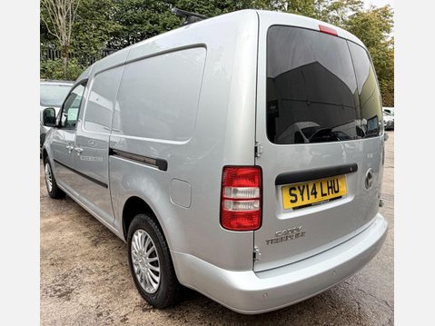 Volkswagen Caddy Maxi 1.6 TDi C20 Maxi Trendline Panel Van 5dr Diesel Manual FWD (152 g/km, 101 b 17