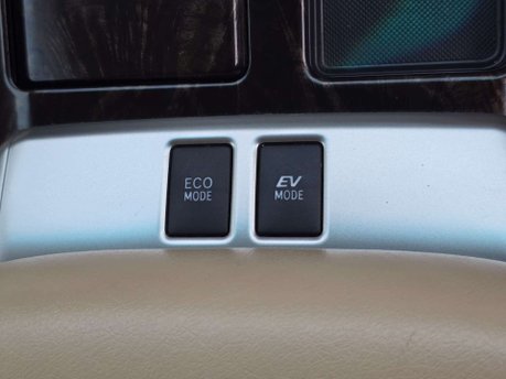 Toyota Alphard Auto+Hybrid+7Seats+Clean 44