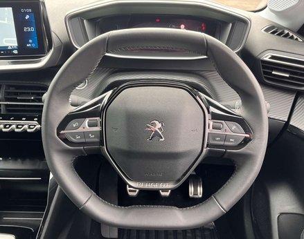 Peugeot 208 1.2 208 Allure Premium+ PureTech SS 5dr 20