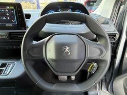Peugeot e-Partner 800 50kWh Professional Premium + Standard Panel Van 5dr Electric Auto SWB ( 24