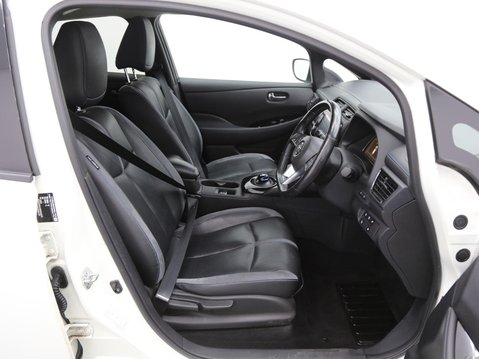 Nissan LEAF 40kWh Tekna Auto 5dr 20