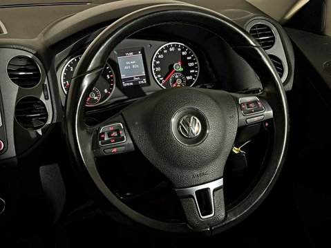 Volkswagen Tiguan SE TDI BLUEMOTION TECHNOLOGY 4MOTION DSG 14