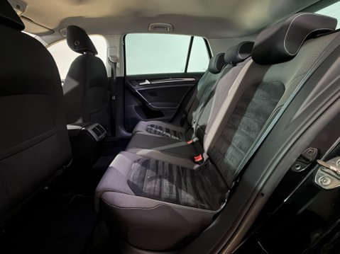 Volkswagen Golf GT TDI BLUEMOTION TECHNOLOGY 21