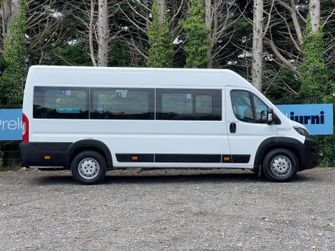 Peugeot Boxer 2.2 Boxer 440 L4H2 LIGHTWEIGHT MINIBUS 17SEATS w FULL WIDTH RAMP. E6 8