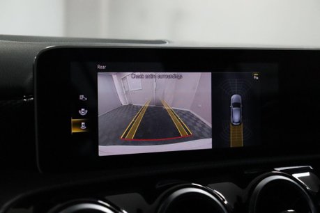 Mercedes-Benz A Class A 180 SPORT EXECUTIVE 33