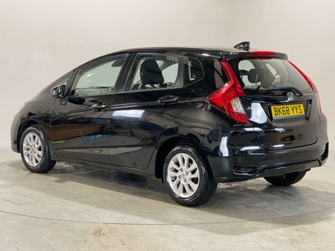 Honda Jazz 1.3 i-VTEC SE Navi Hatchback 5dr Petrol CVT Euro 6 (s/s) (102 ps) Alloys 6