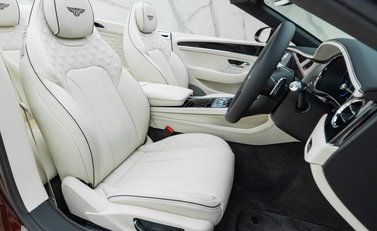 Bentley Continental GT V8 Convertible 15