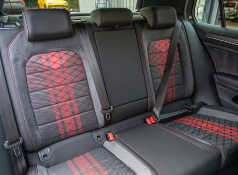 Volkswagen Golf GTI TCR 13