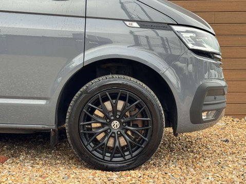 Volkswagen Transporter 2.0 Transporter T32 Highline TDI 4Motion 4WD 17