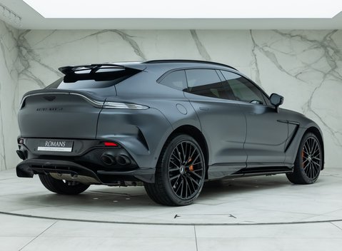 Aston Martin DBX 707 3
