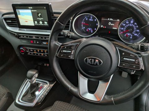 Kia Ceed 1.6 CRDi 3 DCT Euro 6 (s/s) 5dr 10