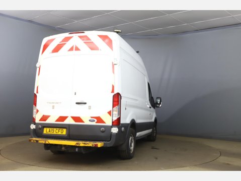 Ford Transit 2.0 350 EcoBlue FWD L2 H3 Euro 6 5dr 4