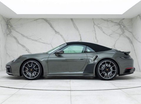 Porsche 911 Turbo S Cabriolet (992) 5