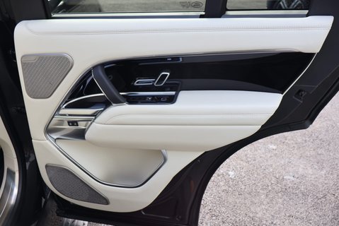 Land Rover Range Rover AUTOBIOGRAPHY HYBRID HUGE SPEC  21
