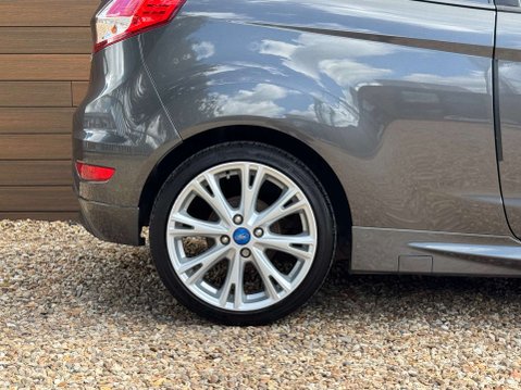 Ford Fiesta 1.5 Fiesta Sport TDCi 3dr 13