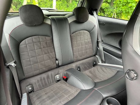Mini Hatch 2.0 John Cooper Works Auto 3dr 40