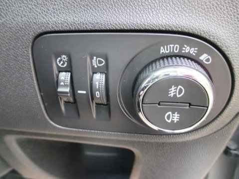 Vauxhall Crossland X 1.2 Elite Nav Euro 6 5dr 42