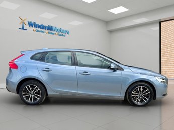Volvo V40 2.0 D3 Momentum Nav Plus Euro 6 (s/s) 5dr