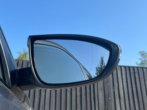Hyundai i20 T-GDI PREMIUM MHEV 25
