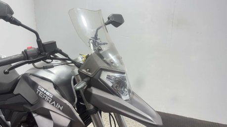 Sinnis Terrain 125 2018 ONLY 11K NEW MOT SERVICED ADVENTURE BIKE 125CC LEARNER 25