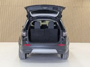 Land Rover Discovery Sport 2.0 Discovery Sport SE D Auto 4WD 5dr 25