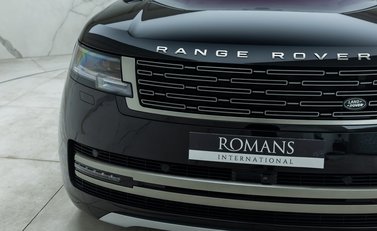 Land Rover Range Rover D350 SE 29