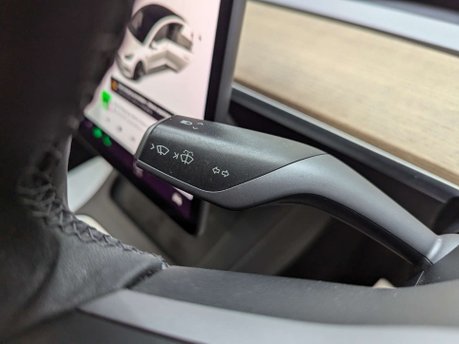 Tesla Model 3 Model 3 Long Range AWD 4WD 4dr 68