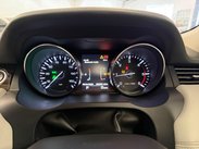 Land Rover Range Rover Evoque 2.2 SD4 Prestige Auto 4WD Euro 5 (s/s) 5dr 32