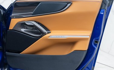 Ferrari Purosangue 35