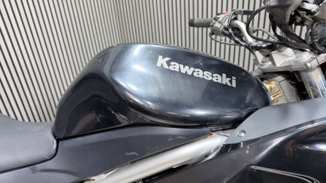 Kawasaki Er ER6 F 2008 60K RUNNING PROJECT BIKE SPARES OR REPAIR 650CC 12