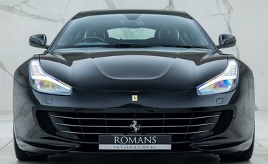 Ferrari GTC4 Lusso V12 4