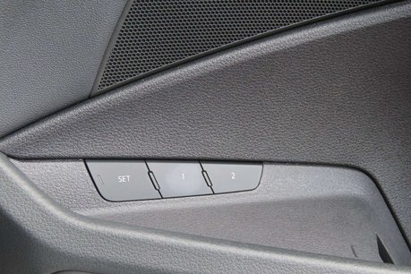 Audi E-Tron 50 Technik Auto quattro 5dr 71.2kWh 11