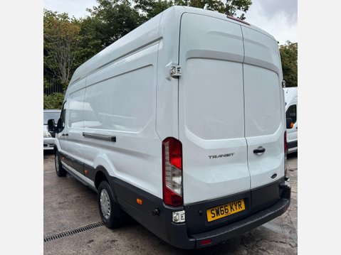 Ford Transit 2.2 TDCi 350 Panel Van 5dr Diesel Manual RWD L4 H3 Euro 5 (DRW) (155 ps) 16