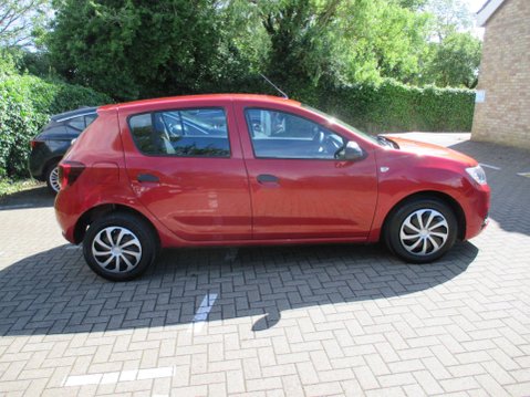 Dacia Sandero 1.0 SCe Ambiance Euro 6 5dr 6