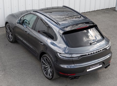 Porsche Macan S 9