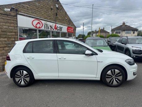 Volkswagen Golf E-GOLF 6