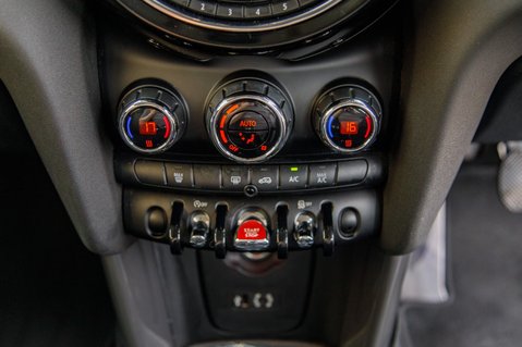 Mini Hatch COOPER 27