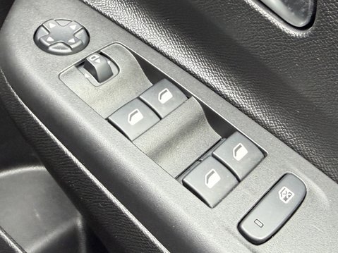 Vauxhall Corsa 1.2 Turbo SRi Premium 5dr 32