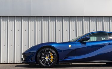 Ferrari 812 Superfast 20