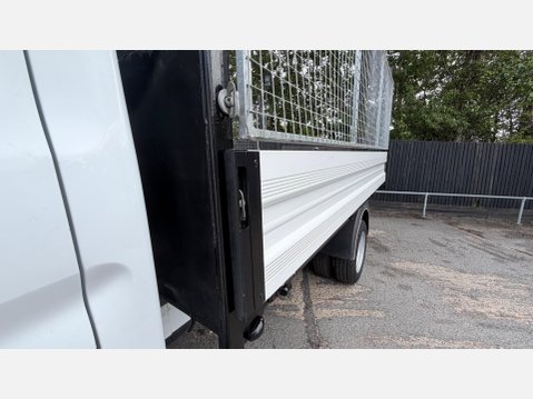 Ford Transit 350 L2 C/C DRW 31