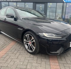 Jaguar XE R-DYNAMIC SE AUTO 4