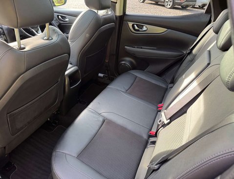 Nissan Qashqai 1.3 Qashqai Tekna DiG-T 5dr 40