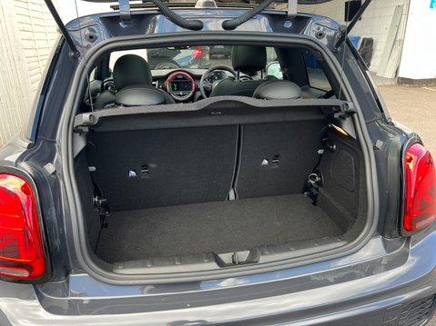 Mini Hatch 2.0 Cooper S Sport Hatchback 3dr Petrol Steptronic Euro 6 (s/s) (192 ps) 13